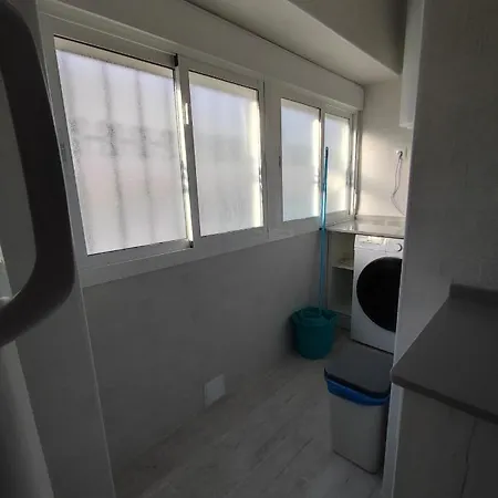 Precioso Piso 3 Dormitorios, Aire Acondicionado Ni 10 Minutos Feria A Pie Jerez de la Frontera