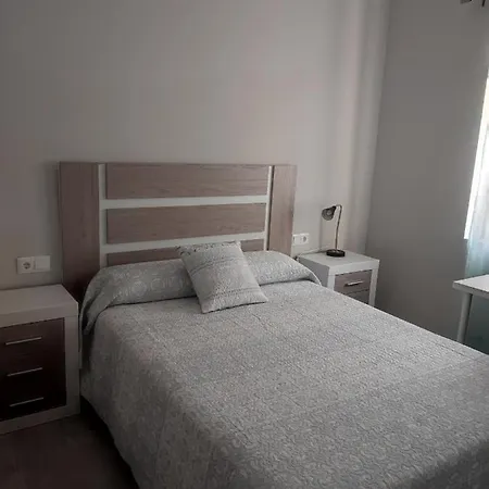 Precioso Piso 3 Dormitorios, Aire Acondicionado Ni 10 Minutos Feria A Pie *