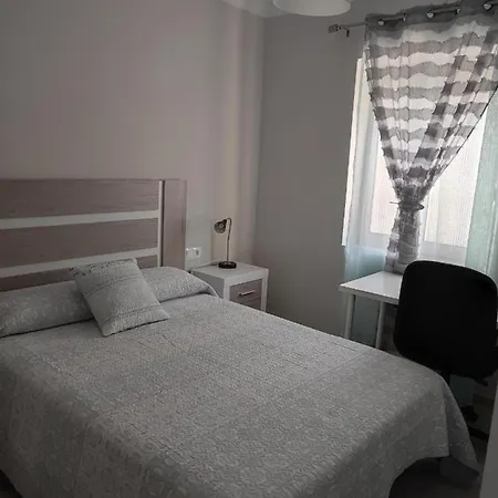 Precioso Piso 3 Dormitorios, Aire Acondicionado Ni 10 Minutos Feria A Pie Apartment *