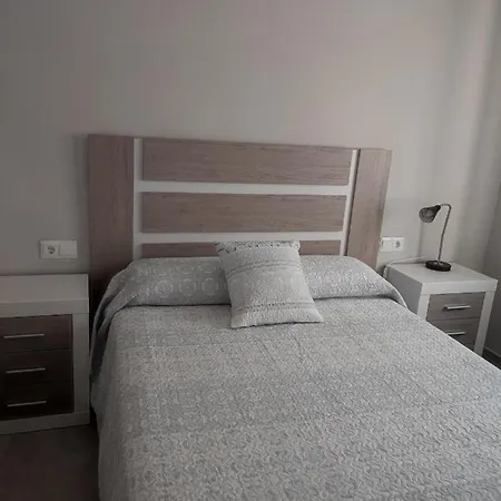 Apartment Precioso Piso 3 Dormitorios, Aire Acondicionado Ni 10 Minutos Feria A Pie *