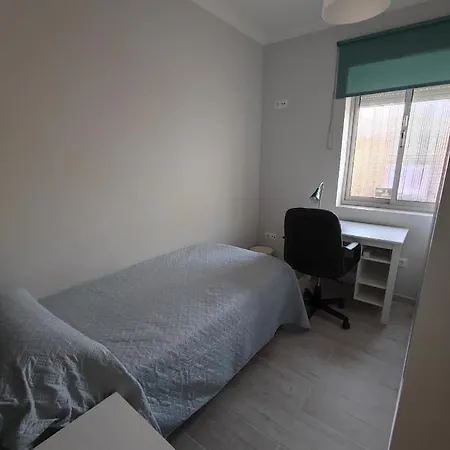 Precioso Piso 3 Dormitorios, Aire Acondicionado Ni 10 Minutos Feria A Pie Apartment