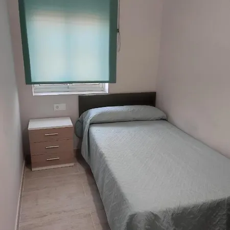 Apartment Precioso Piso 3 Dormitorios, Aire Acondicionado Ni 10 Minutos Feria A Pie *